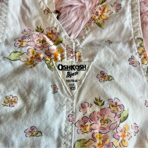 Oshkosh B’gosh Pink & Orange Floral Vestbak Shorts Overalls Sz 3T Cottage Core - Picture 10 of 13